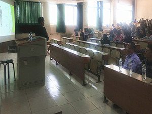 1525262617162301.jpg 座谈会3_副本.jpg